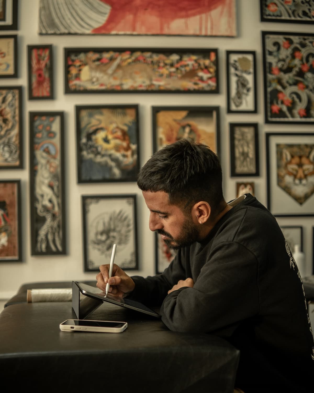 Diego Apu — El Maestro